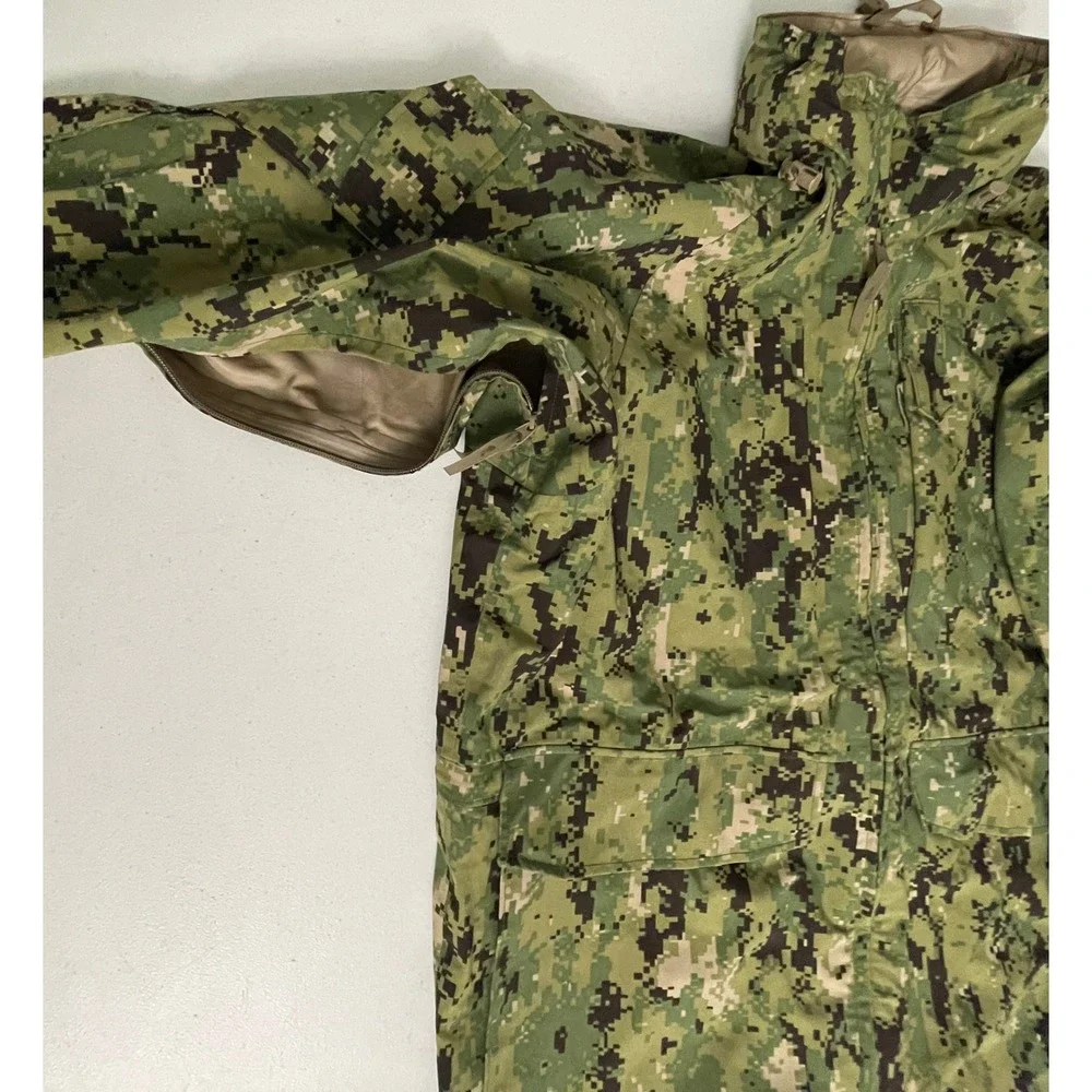 US Navy Working Parka Type III AOR2 NWU Digital Camo Large Long W911QY-11-D-0086 - Picture 5 of 12